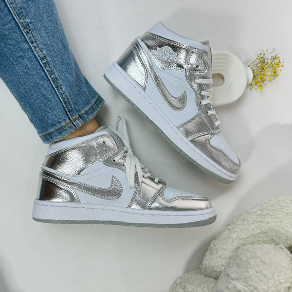 JDN 1 Mid Metallic Silver – Brillo Futurista y Estilo Premium