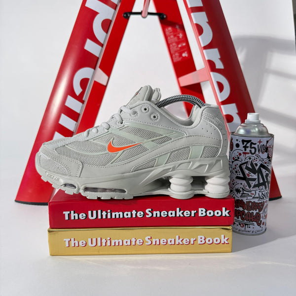 Zapatillas NK Shox TL White-Orange – Tecnología y Estilo Vanguardista