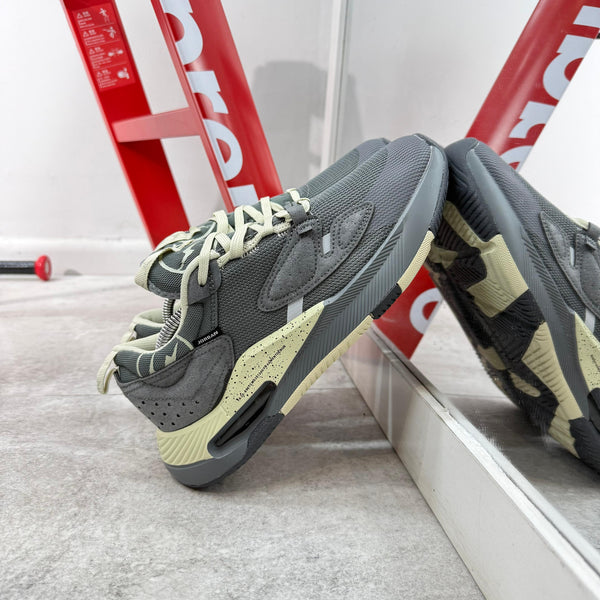 JDN Delta 3 Low Gris – Estilo Futurista y Máximo Confort