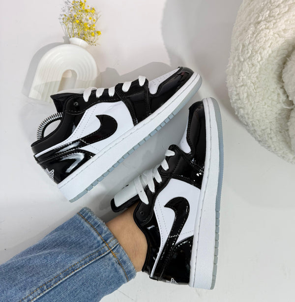 JDN 1 Low Patent – Blanco y Negro con Estilo Brillante