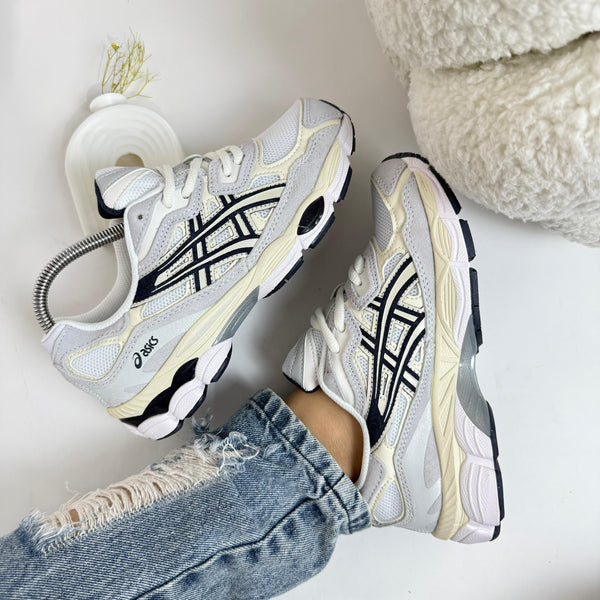 Zapatillas ASICS Gel-1130 White Navy – Retro Running y Estilo Urbano 👟✨