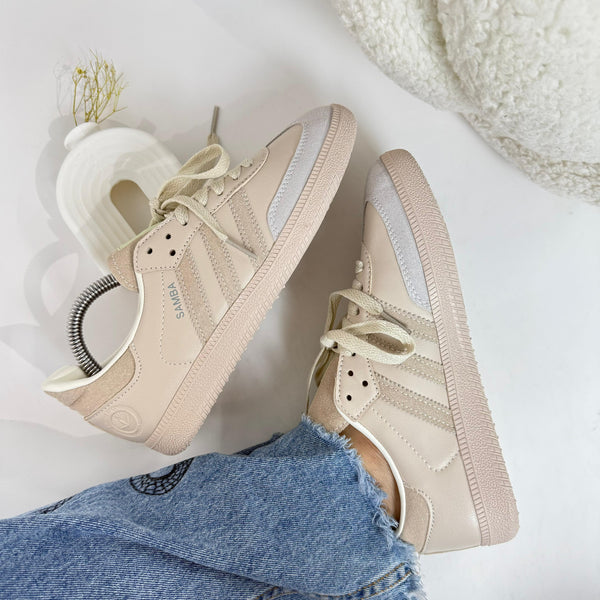 Zapatillas ADDS Samba Beige – Estilo Retro con Toque Minimalista