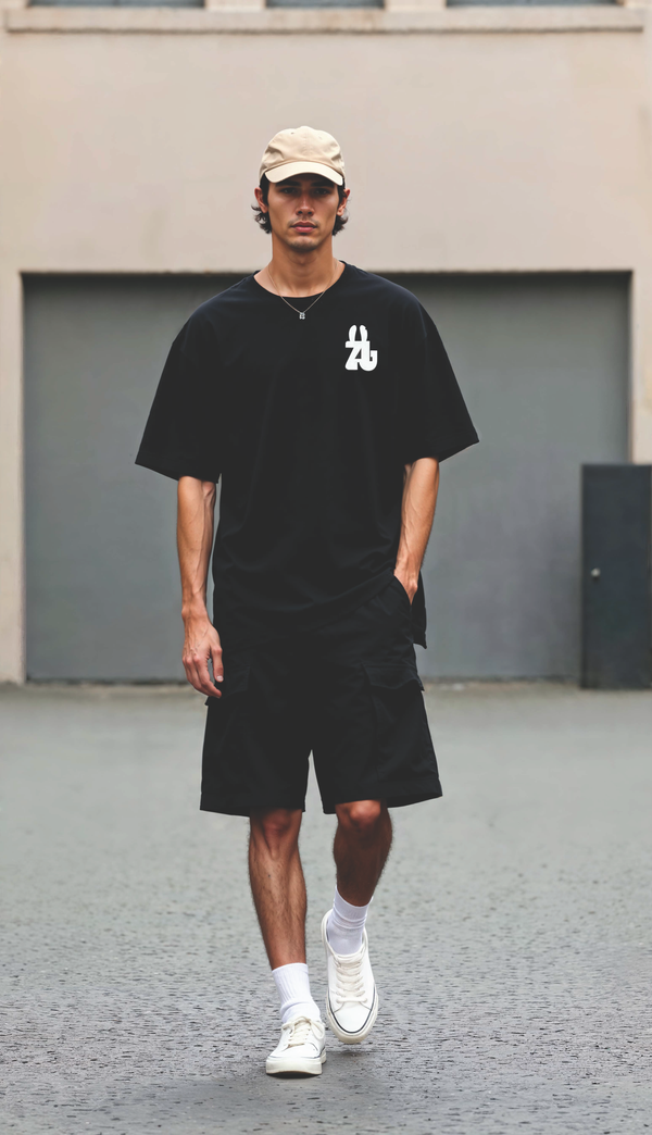 Camiseta Oversize Negra – August Estilo Urbano Sofisticado