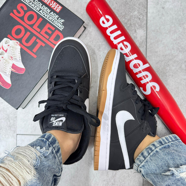 NK SB Dunk Low Pro – Estilo y Agarre Superior