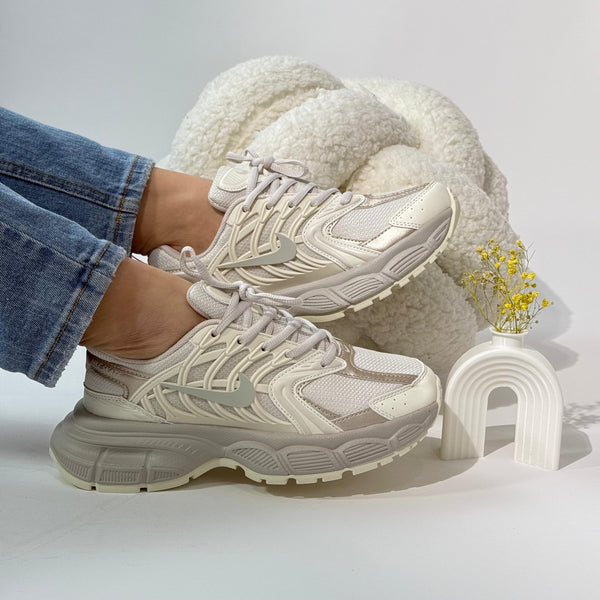NK P-6000 Sail Grey – Running Retro con Estilo Futurista