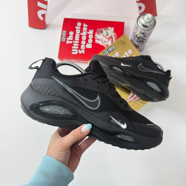 NK Air Black Stealth – Diseño Futurista y Máximo Rendimiento