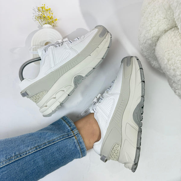 NK P-6000 Blanco/Gris – Estilo Futurista y Look Minimal